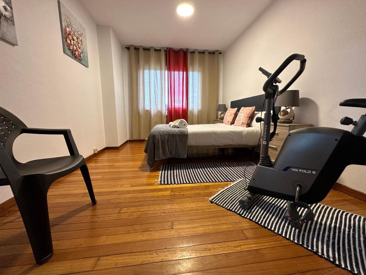 Apartmán Oktheway Et Suseia Sarria Exteriér fotografie